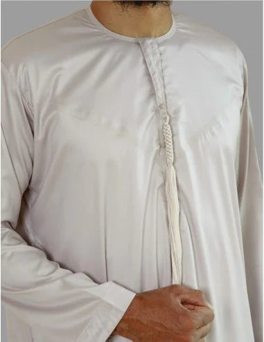 Qamis Emirati Satiné Beige avec pantalon zippé